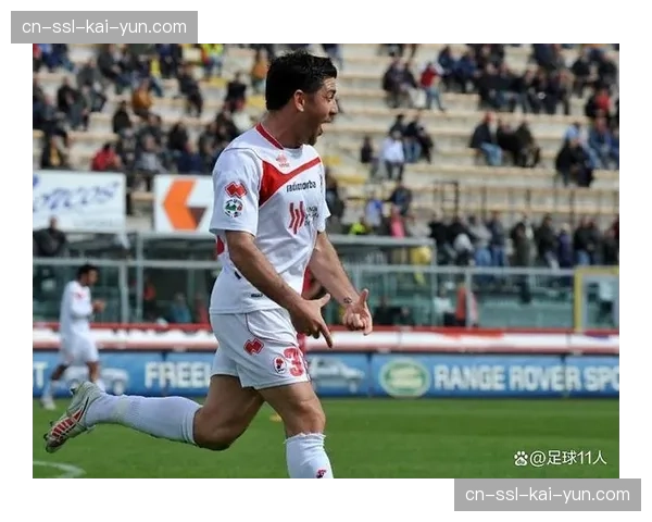 欧联杯席位关键战前瞻：佛罗伦萨vs蒙扎，两队近况解析。