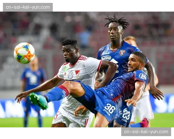 热那亚1-1战平都灵，两队各取一分均基本保级成功